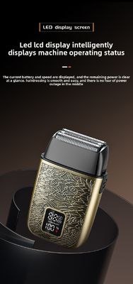 Un rasoir électrique professionnel pour homme avec une batterie de 500 mAh, des lames en acier inoxydable et un lavage complet du corps