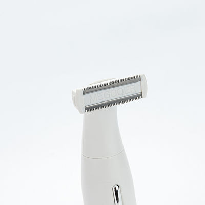 Rasoir électrique multifonction 6-en-1 et tondeuse à poils de nez avec garantie d'un an et alimentation USB rechargeable