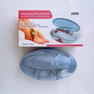 Ensemble professionnel de limes à ongles portables et ponceuse à ongles électrique à piles pour outils de pédicure