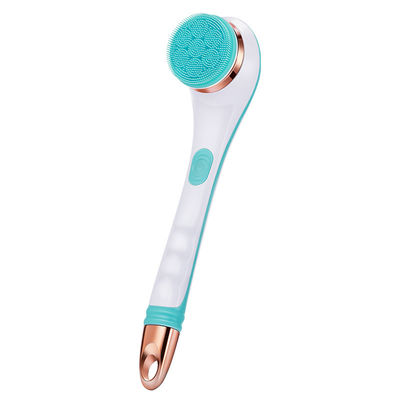 Brosse de bain électrique rechargeable entièrement automatique avec manche long et épurateur de massage corporel en silicone